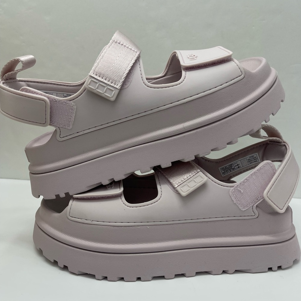 UGG Platform Sandals 
W / 1152685
W GOLDENGLOW
BYF Bay Fog
New - Picture 14 of 16